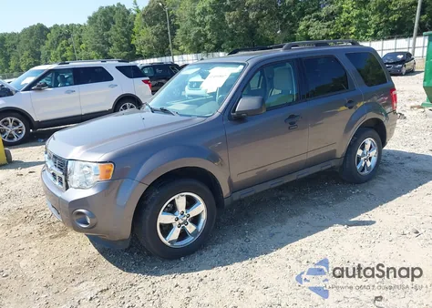 2011 Ford Escape Xlt from USA, damaged, VIN 1FMCU9DG0BKB70083